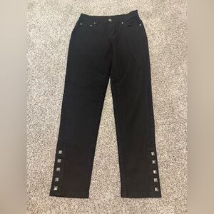 Diane Gilman Black Skinny Pants with Modern Detailing